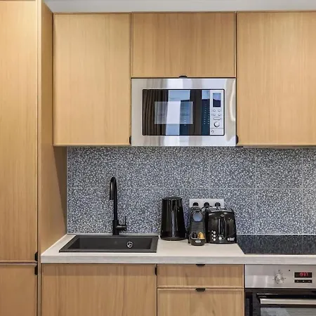 Διαμέρισμα Cozy Nest 2 Steps From The Marais - 4 Pers